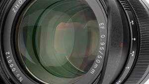 中一光学50mmf/0.95增加佳能单反卡口